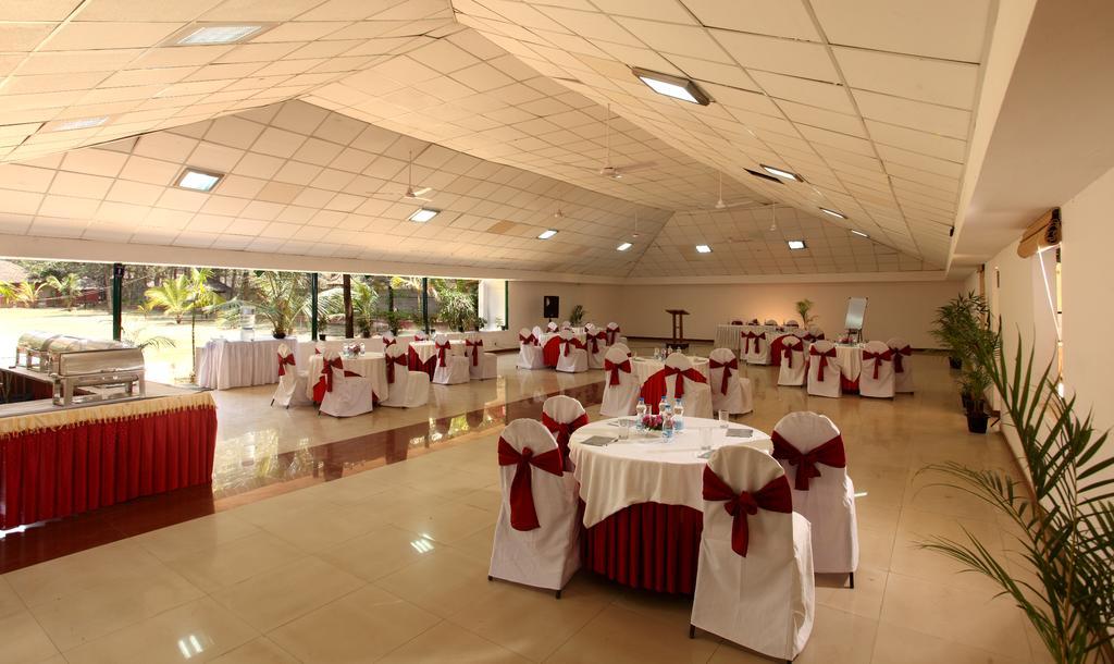 Radiant Resort Bangalore Luaran gambar