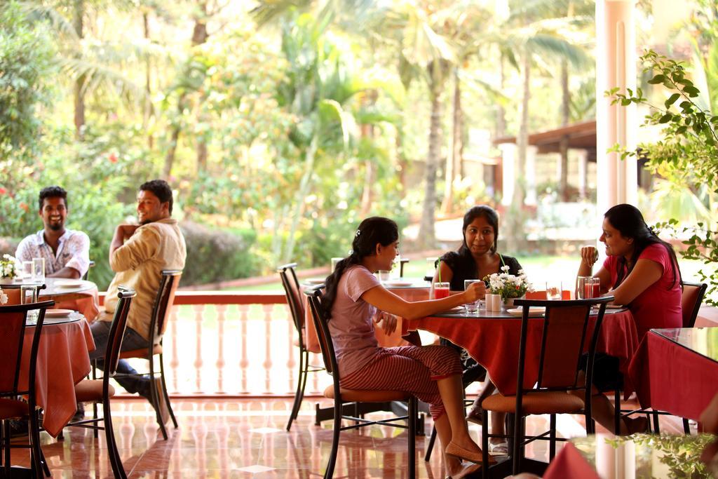 Radiant Resort Bangalore Luaran gambar