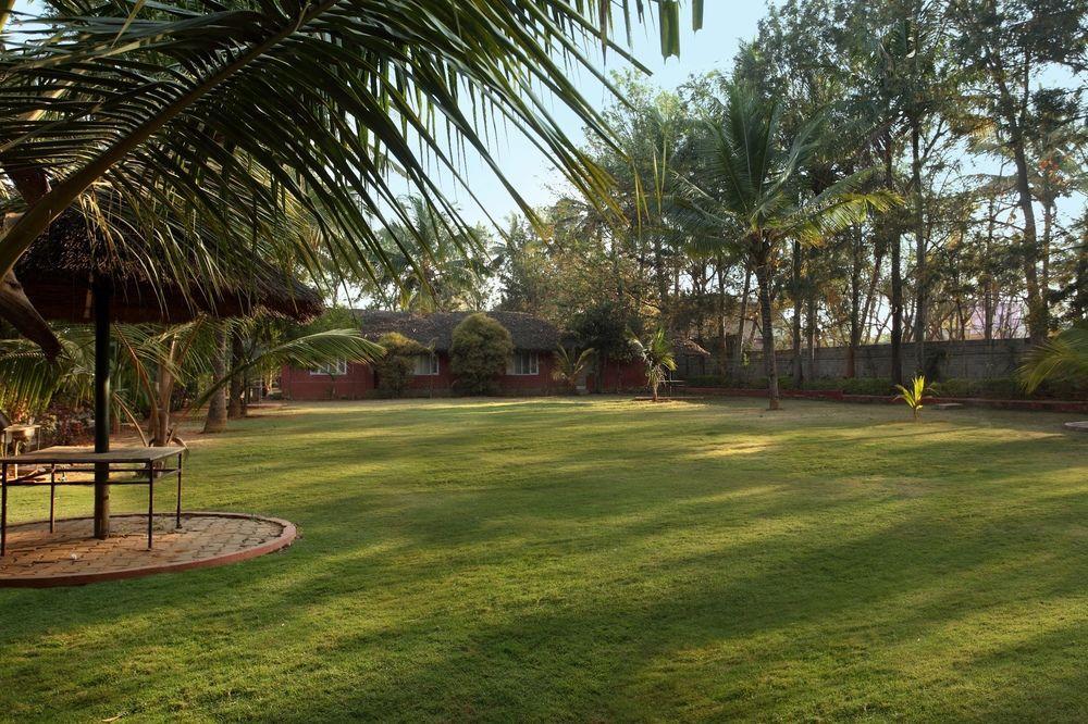 Radiant Resort Bangalore Luaran gambar